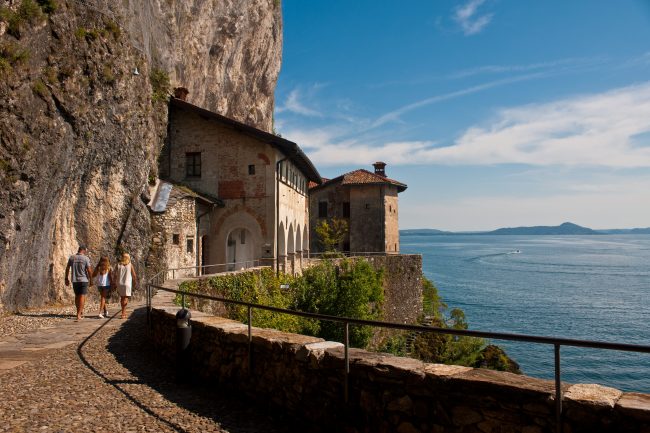 Cycling on Lake Maggiore: landscapes, villages, specialties Cycling on Lake Maggiore: landscapes, villages, specialties