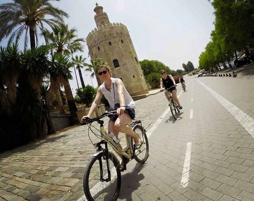 Massarosa and Seville: the municipality encourages pedaling Massarosa and Seville: the municipality encourages pedaling