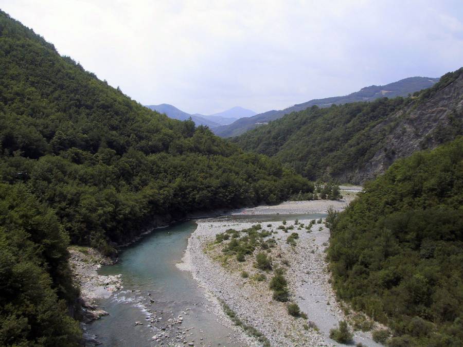 By bike in the Trebbia River Park