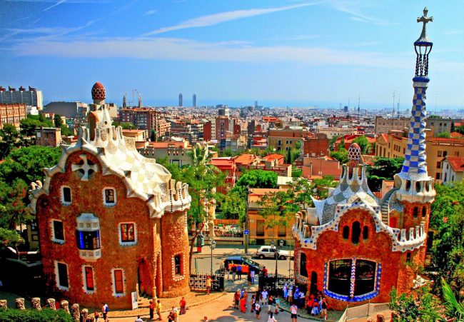 Discover Barcelona by bike Discover Barcelona by bike