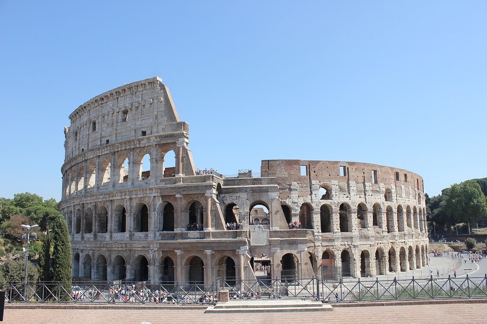 Ciclopista del Sole: from north to south of Italy Ciclopista del Sole: from north to south of Italy